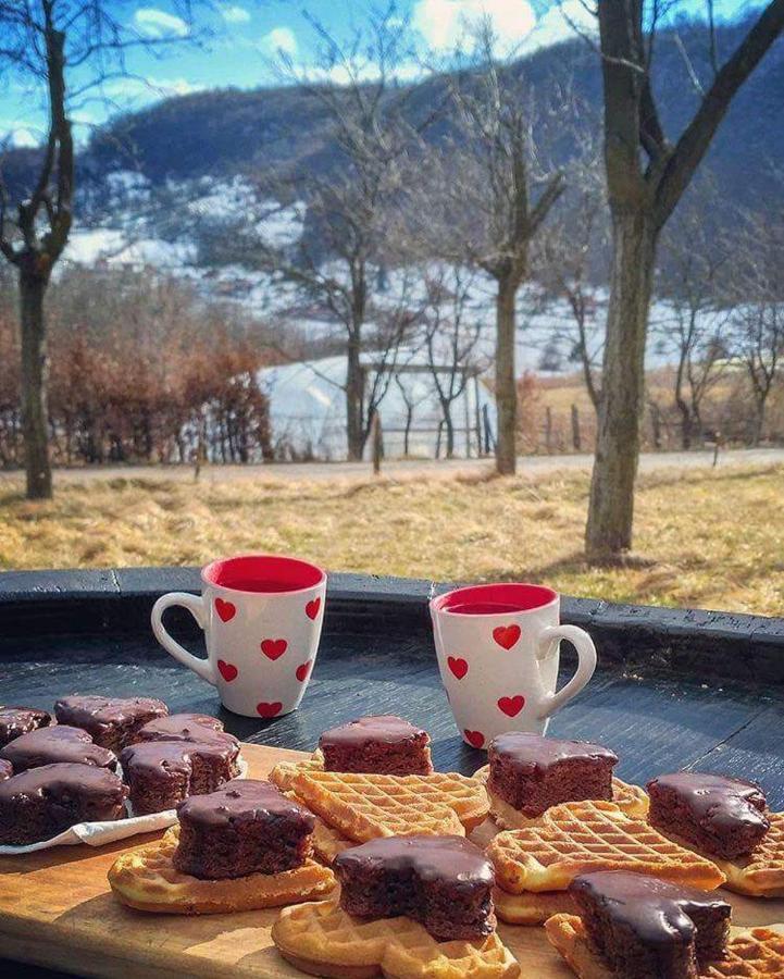 Seoski Turizam Melovic Rozanstvo Bagian luar foto