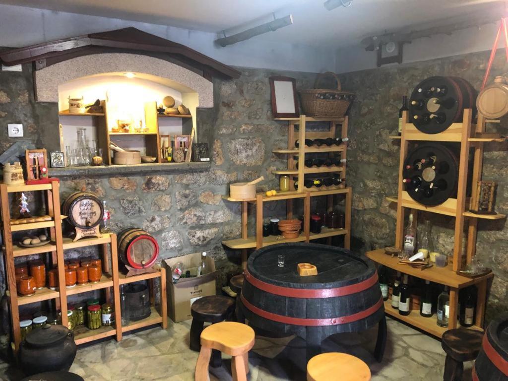 Seoski Turizam Melovic Rozanstvo Bagian luar foto