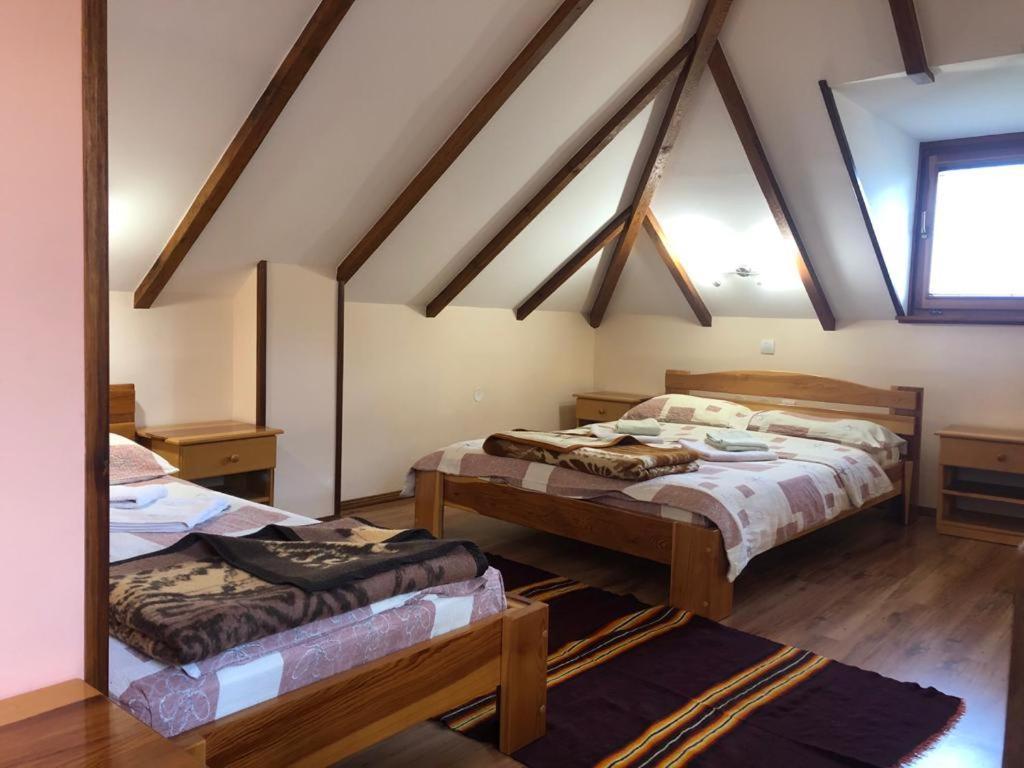 Seoski Turizam Melovic Rozanstvo Bagian luar foto